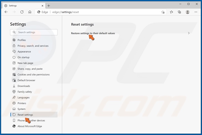 Haga clic en Restablecer Configuración y haga clic en Restaurar la configuración a sus valores predeterminados