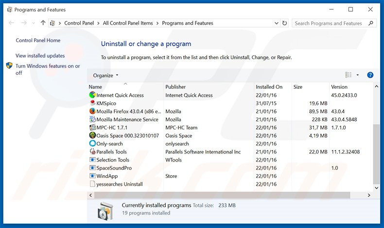 desinstalar el secuestrador de navegadores universalsearches.com desde el Panel de control