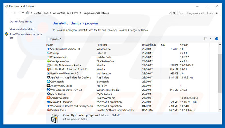 desinstalar el adware Someone Is Trying To Steal Your Banking Details a través del panel de control.