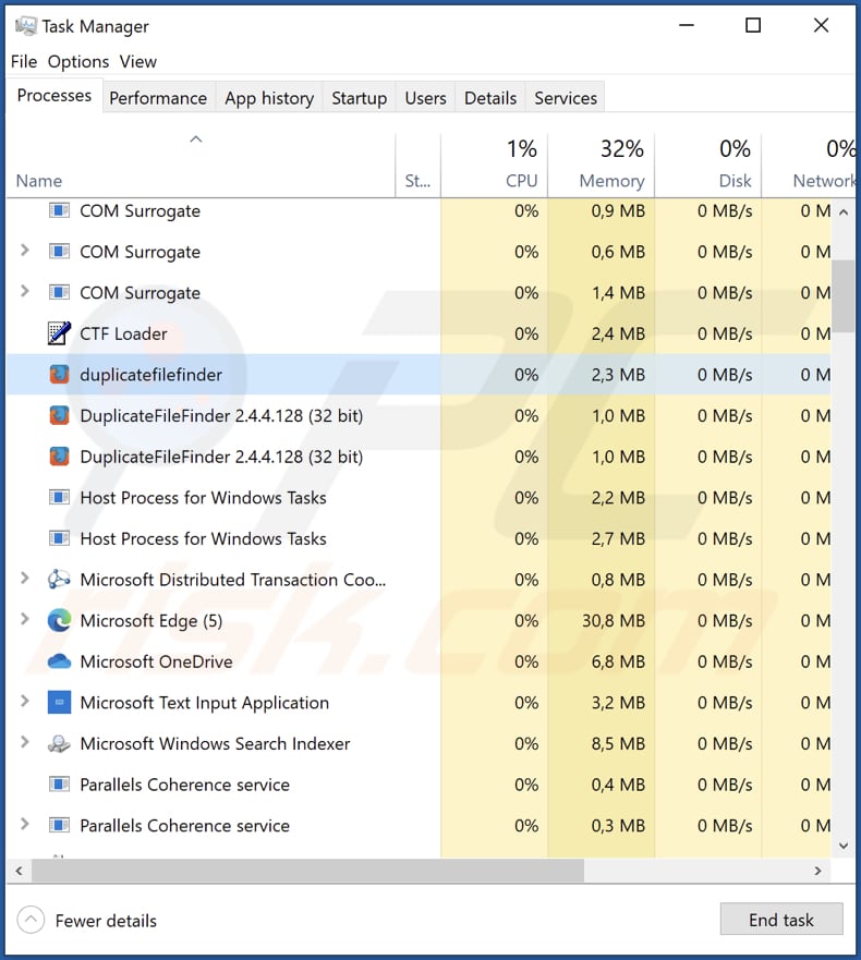 El adware Duplicatefinder ejecutándose en el administrador de tareas como duplicatefinder