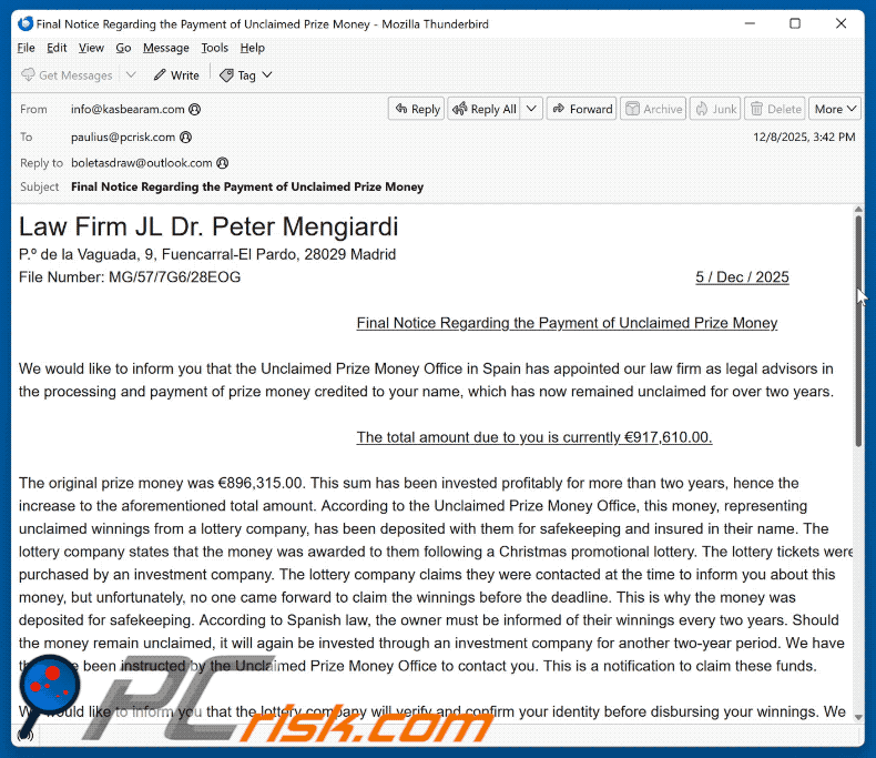 Unclaimed Prize Money apariencia de correo electrónico fraudulento (GIF)